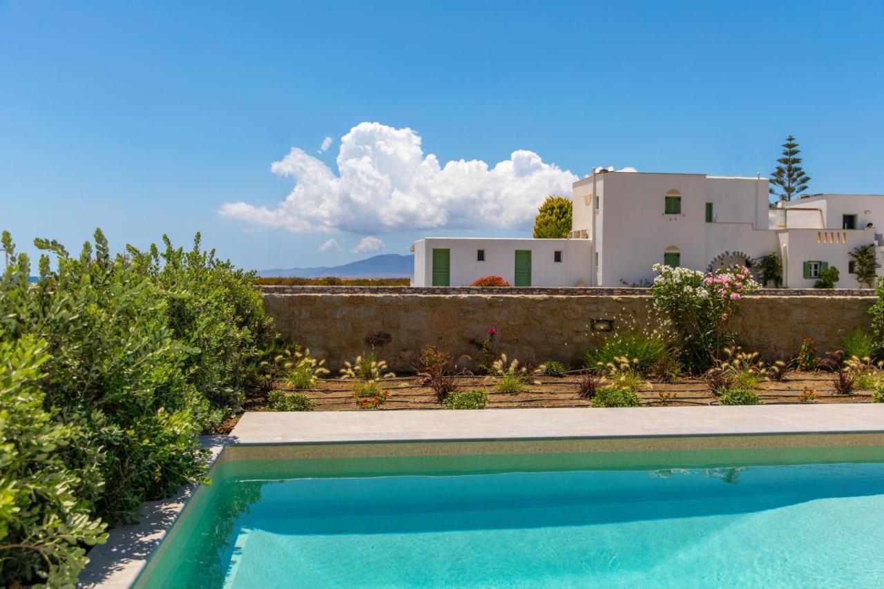 Salinus Beachfront Private Pool Villas Plaka  Exterior photo