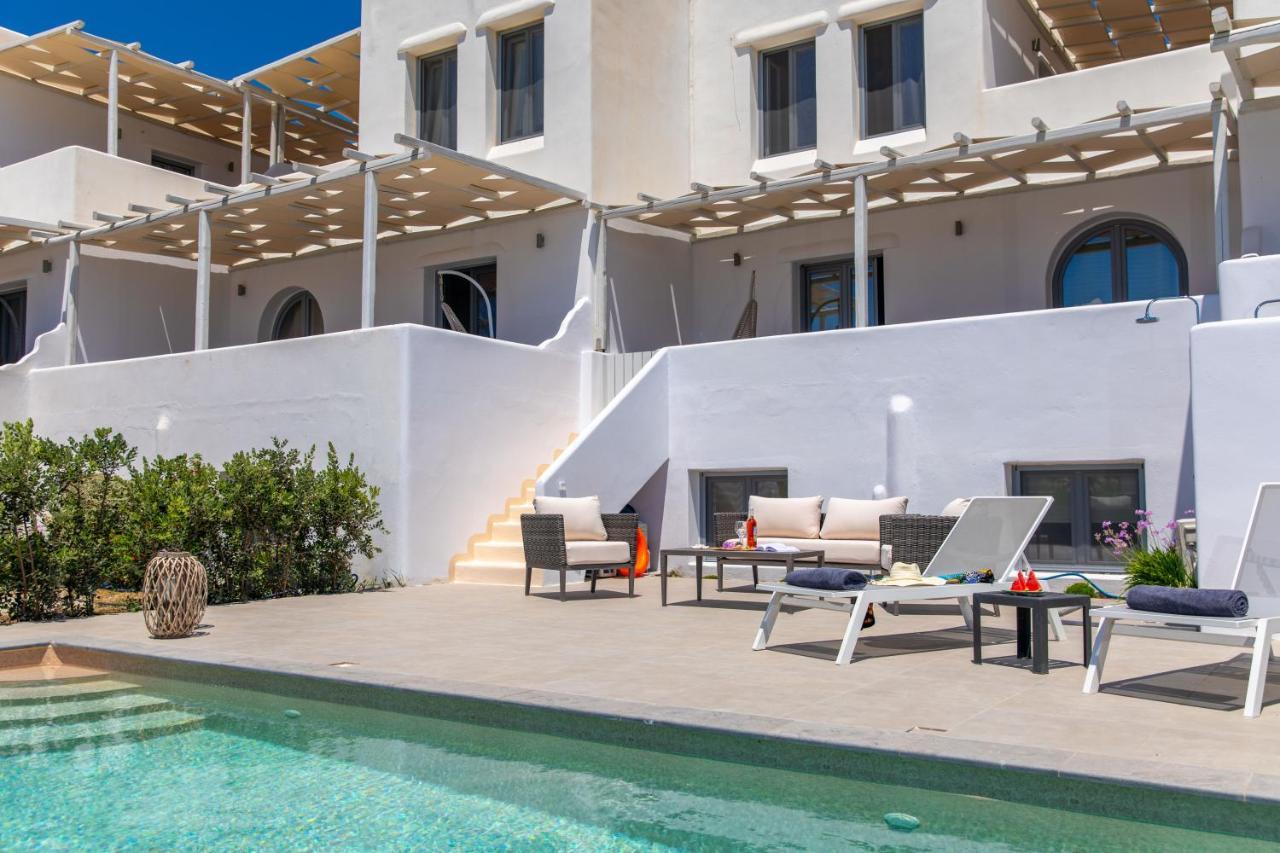 Salinus Beachfront Private Pool Villas Plaka  Exterior photo