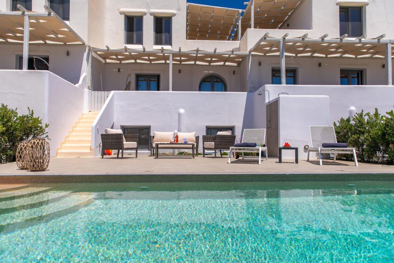 Salinus Beachfront Private Pool Villas Plaka  Exterior photo