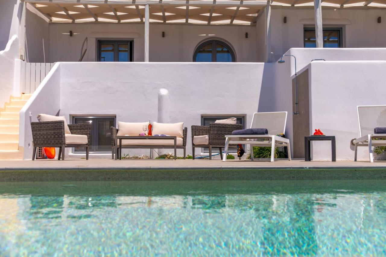Salinus Beachfront Private Pool Villas Plaka  Exterior photo