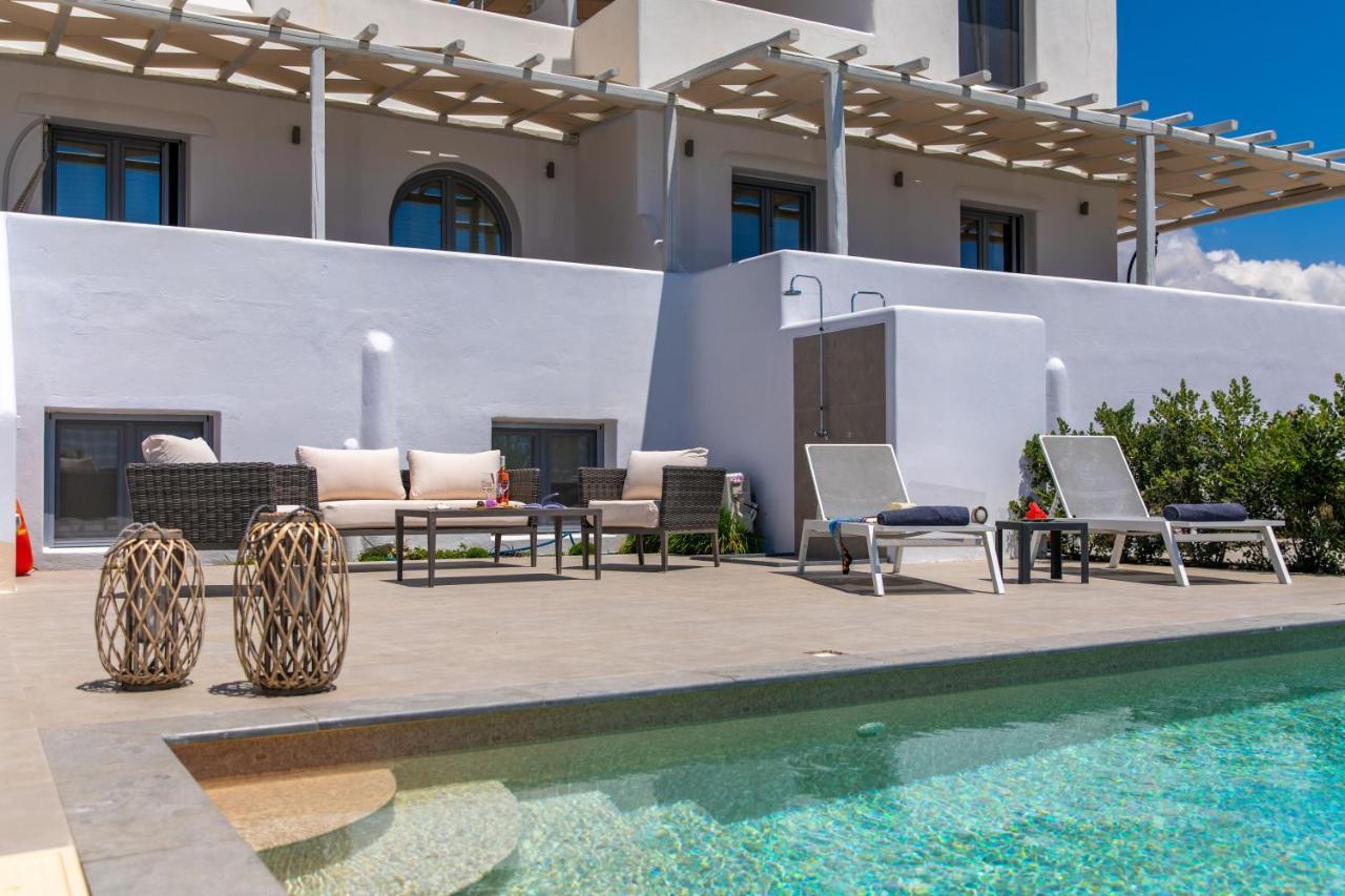 Salinus Beachfront Private Pool Villas Plaka  Exterior photo