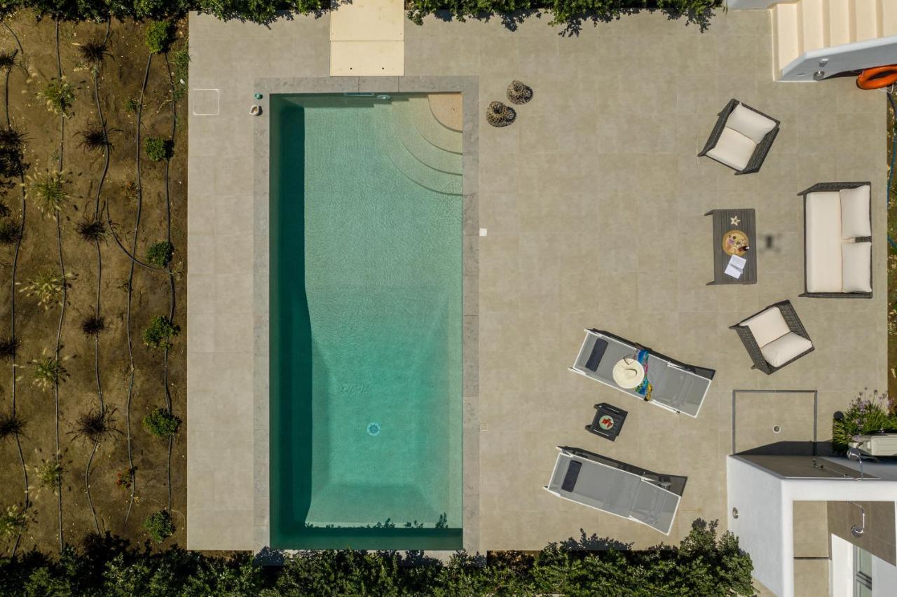 Salinus Beachfront Private Pool Villas Plaka  Exterior photo