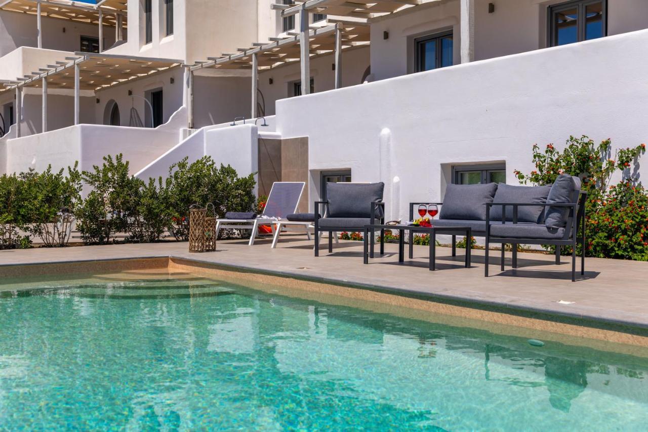 Salinus Beachfront Private Pool Villas Plaka  Exterior photo