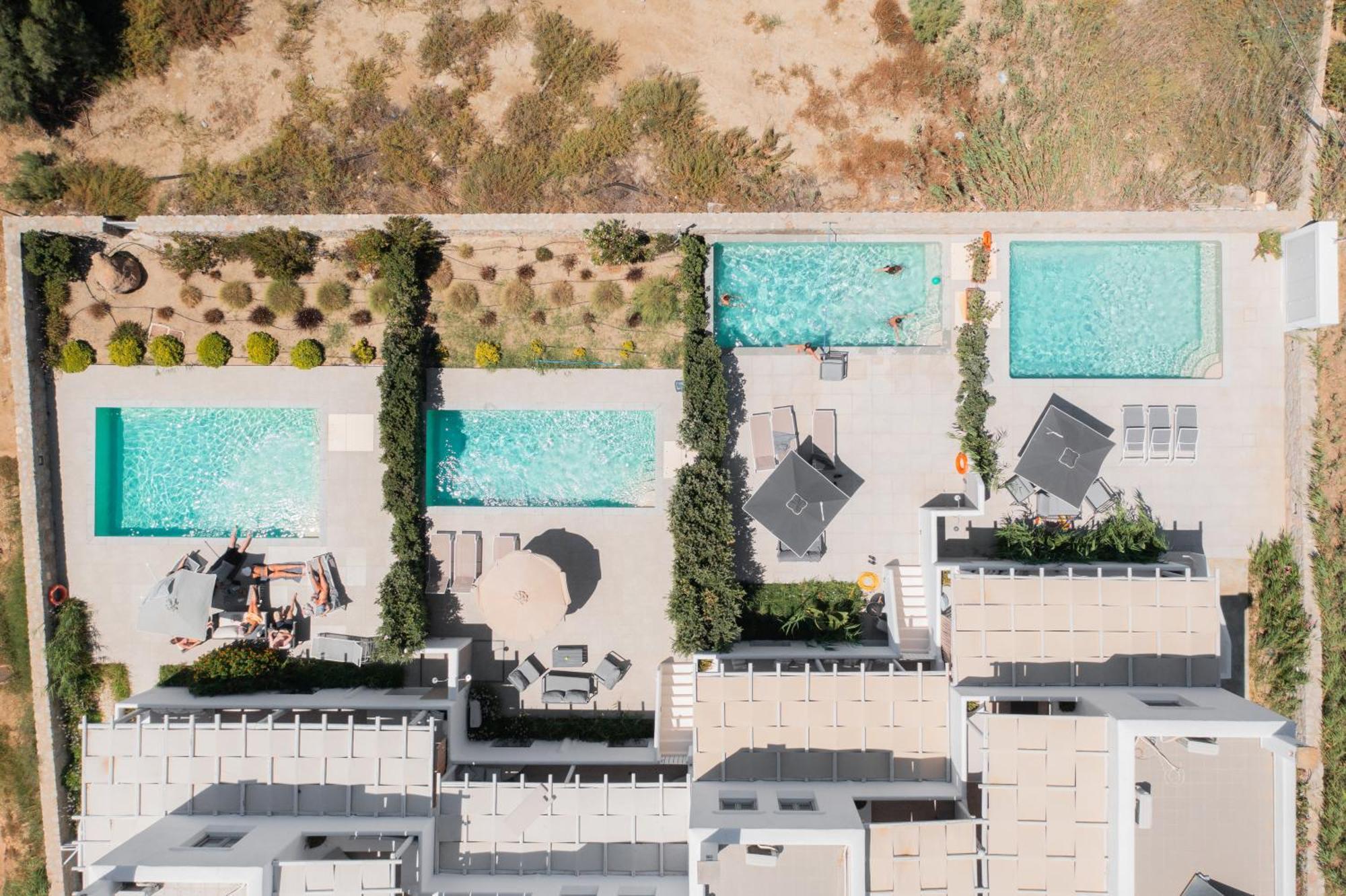 Salinus Beachfront Private Pool Villas Plaka  Exterior photo