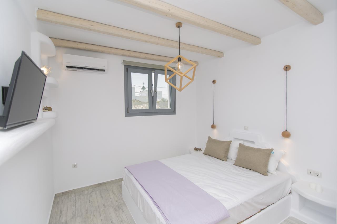 Salinus Beachfront Private Pool Villas Plaka  Exterior photo