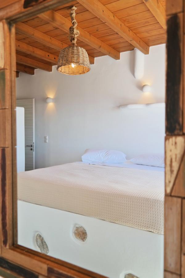 Salinus Beachfront Private Pool Villas Plaka  Exterior photo