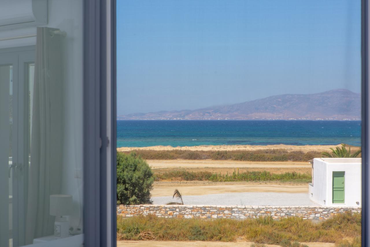 Salinus Beachfront Private Pool Villas Plaka  Exterior photo
